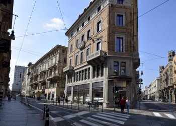 Facciata - Apartment Via Monte di Pietà, Torino - photo 13