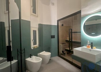 Bagno con sauna - Apartment Via Monte di Pietà, Torino - photo 46