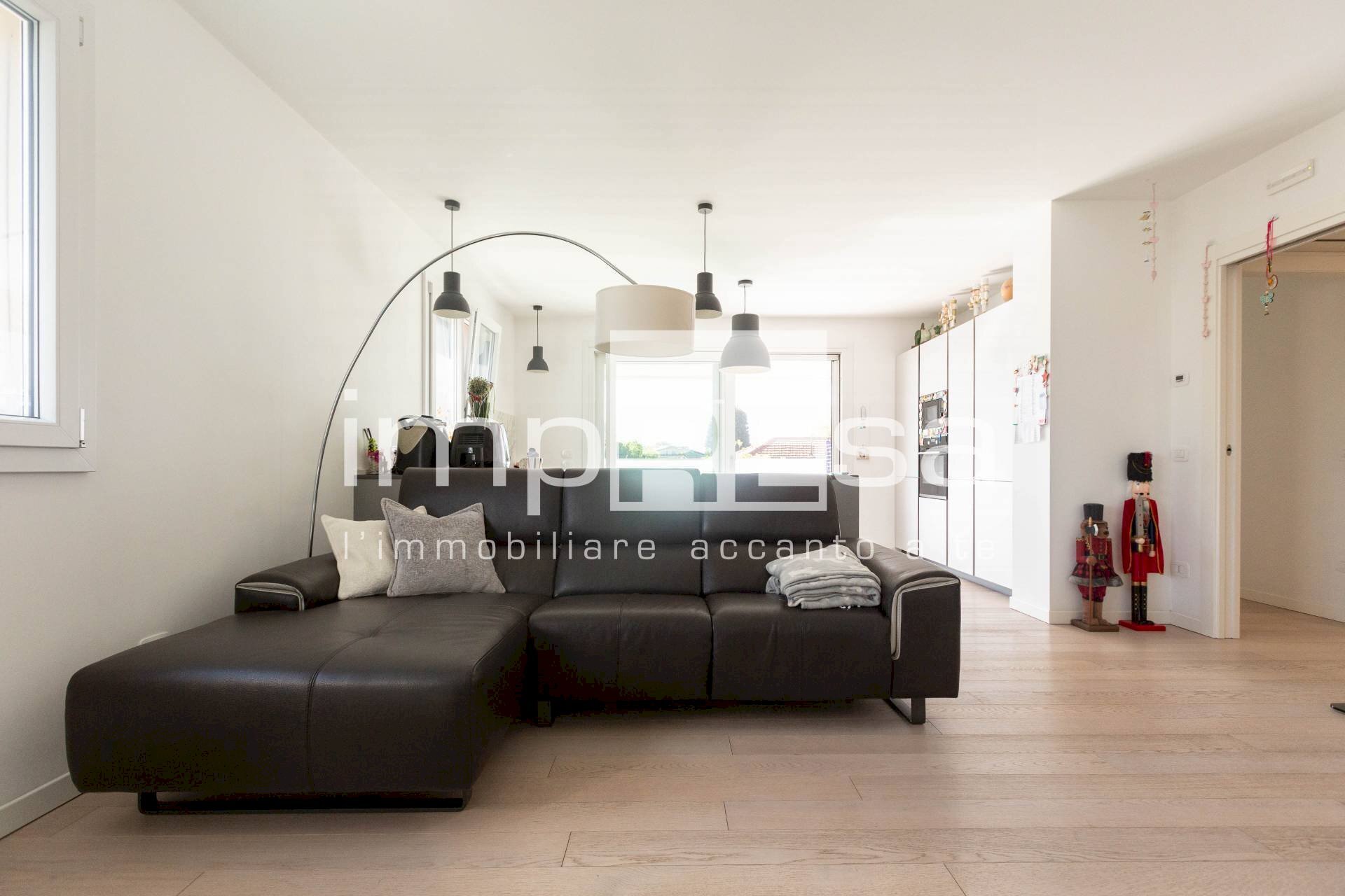 Foto 3 - Four-room apartment Viale Grigoletti
 
0, Pordenone - photo 3