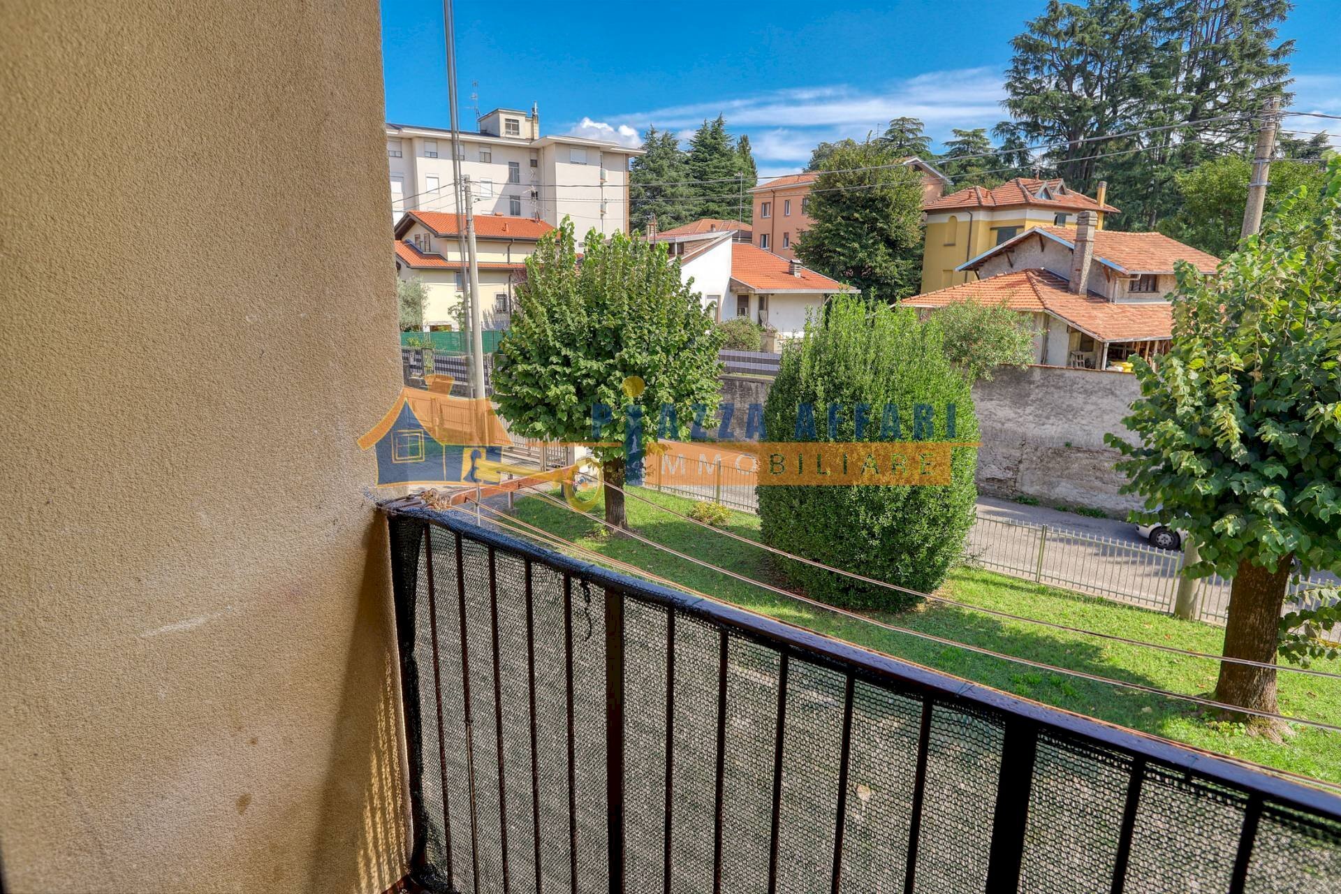 Foto 2 - Two-room apartment via xxv Aprile, Carnago - photo 2