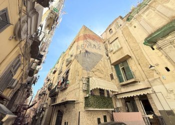 Edificio all\'aperto - Bilocale Via San Pantaleone
 
8, Napoli - foto 13