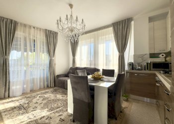 Soggiorno - Three-room apartment Via Achille Grandi
 
39, Cinisello Balsamo - photo 8