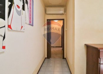 Hall / corridoio - Trilocale piazza repubblica
 
5, Sant'Ilario d'Enza - foto 20