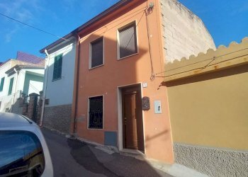 Foto 2 - Casa indipendente VIA OSPEDALE CIVILE
 
3, Ozieri - foto 2