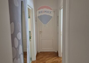 Hall / corridoio - Quadrilocale Via Flaminio Nuova
 
952, Roma - foto 7