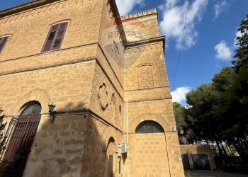 Edificio all\'aperto - Villa Via Salemi
 
343, Mazara del Vallo - foto 5