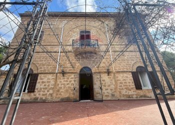 Edificio all\'aperto - Villa Via Salemi
 
343, Mazara del Vallo - foto 13