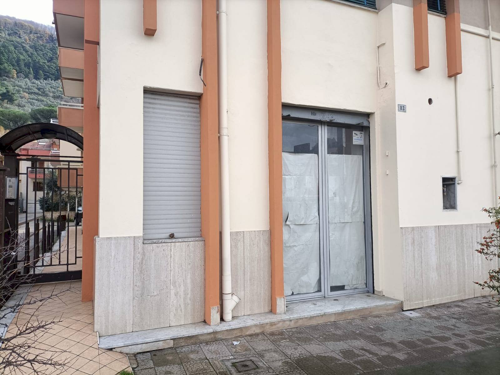 Foto 2 - Commercial Premises via della Libertà
82, Roccapiemonte - photo 2