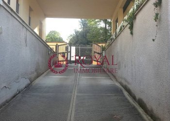 Foto 1 - Box Via Chiellini, Livorno - foto 1