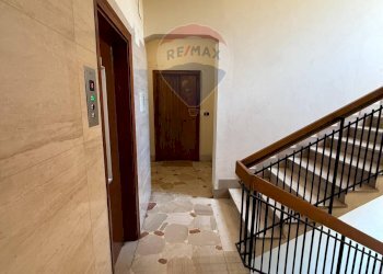 Hall / corridoio - Quadrilocale Napoli - foto 2