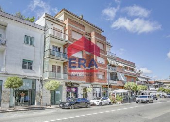 Foto 1 - Trilocale Via Roma
 
27, Pomezia - foto 1