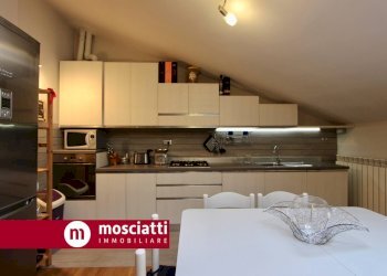 Foto 5 - Attico Via Enrico Mattei
 
35, Castelraimondo - foto 5