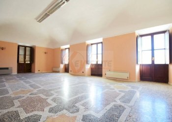 Foto 1 - Ufficio VIA CAVOUR
 
9, Nuoro - foto 1