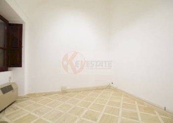 Foto 16 - Ufficio VIA CAVOUR
 
9, Nuoro - foto 16