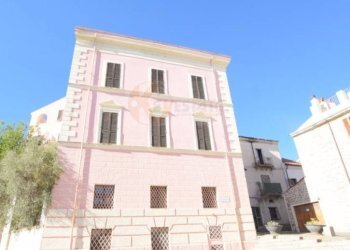 Foto 23 - Locale Commerciale via Camilo Benso Conte di Cavour
 
7, Nuoro - foto 23