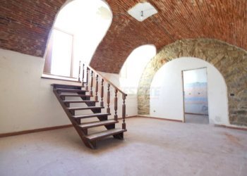 Foto 1 - Locale Commerciale piazza Satta
 
10, Nuoro - foto 1