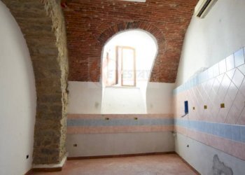 Foto 9 - Locale Commerciale piazza Satta
 
10, Nuoro - foto 9