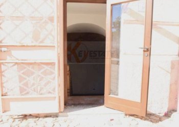 Foto 12 - Locale Commerciale piazza Satta
 
10, Nuoro - foto 12