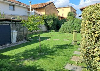 Foto 38 - Villa via Croci
 
15, Samarate - foto 19