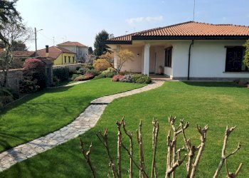 Foto 46 - Villa via Croci
 
15, Samarate - photo 27