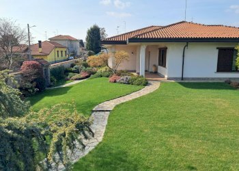 Foto 52 - Villa via Croci
 
15, Samarate - photo 33