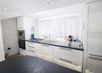 Foto 3 - Trilocale Via Pineta
 
27, Anzio - foto 3