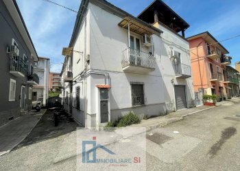 Foto 2 - Trilocale Via Giuseppe Maria Galanti, Benevento - foto 2