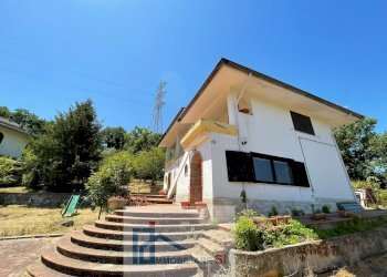 Foto 2 - Casa indipendente Contrada Pino, Benevento - foto 2