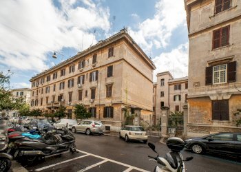 TRILOCALE IN VENDITA A TESTACCIO - Trilocale Via Galileo Ferraris
 
9, Roma - foto 5