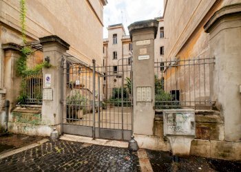 TRILOCALE IN VENDITA A TESTACCIO - Trilocale Via Galileo Ferraris
 
9, Roma - foto 6