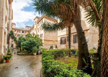 TRILOCALE IN VENDITA A TESTACCIO - Trilocale Via Galileo Ferraris
 
9, Roma - foto 8