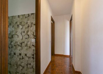 Corridoio - Four-room apartment via Lombardia, 2, Anzio - photo 9