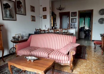 Salone - Appartamento corso Camillo Benso di Cavour, 71, Acqui Terme - foto 10