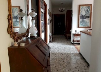 Corridoio - Appartamento corso Camillo Benso di Cavour, 71, Acqui Terme - foto 16