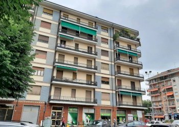 Facciata - Appartamento corso Camillo Benso di Cavour, 71, Acqui Terme - foto 21