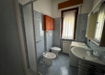 Bagno - Trilocale via Castagnevizza, Genova (zona Pegli) - foto 13