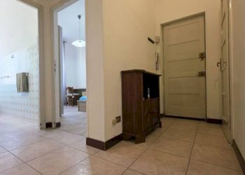 Corridoio - Three-room apartment via Stanislao Solari, Parma - photo 6