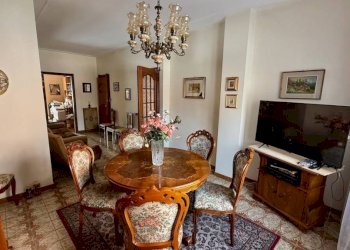 Salone - Appartamento via Umbria, 7, Biella - foto 11