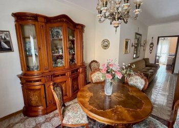 Salone - Appartamento via Umbria, 7, Biella - foto 12