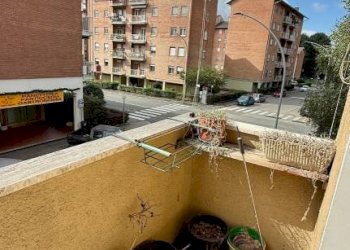 Balcone - Appartamento via Umbria, 7, Biella - foto 17