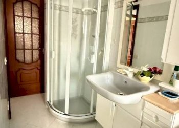 Bagno - Appartamento via Umbria, 7, Biella - foto 27