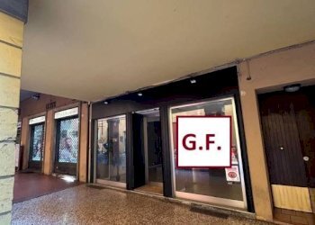 Zona - Negozio via San Vitale, Bologna (zona Centro Storico) - foto 1