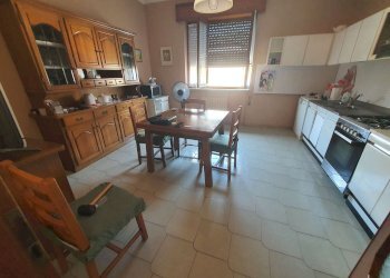 cucina abitabile - Villa via Buonarroti, Pizzighettone - foto 5