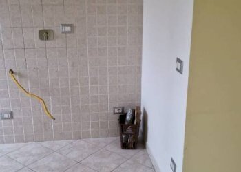 Cucina - Trilocale via Valdengo, 2, Torino - foto 16