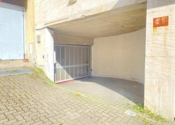 Box auto - Bilocale piazza Antonio Pittaluga, 2, Genova - foto 12