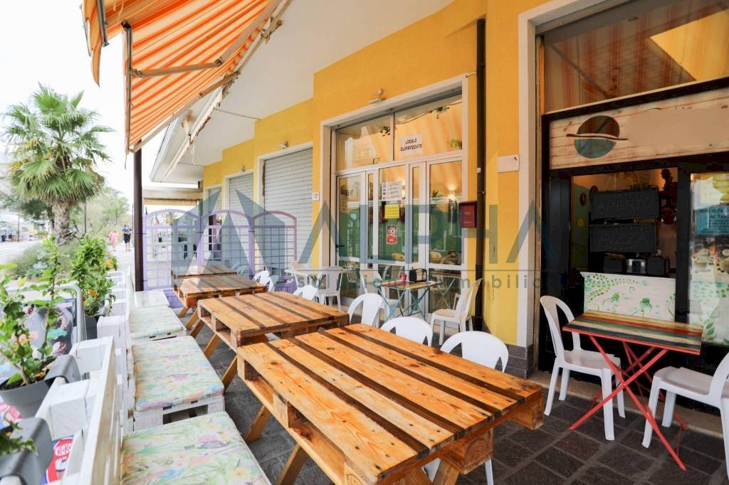 Veranda - Bar Tavola Calda - Fredda via Lago Margherita, Rimini - foto 1