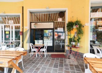 Interno non residenziale - Bar Tavola Calda - Fredda via Lago Margherita, Rimini - foto 5