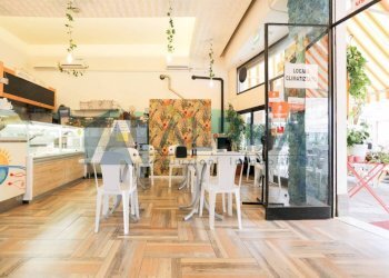 Interno non residenziale - Bar Tavola Calda - Fredda via Lago Margherita, Rimini - foto 8