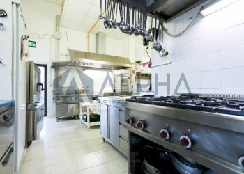 Interno non residenziale - Bar Tavola Calda - Fredda via Lago Margherita, Rimini - foto 20