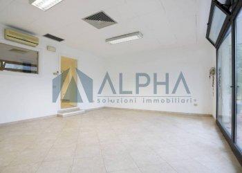 Interno non residenziale - Negozio via Sebenico, Bellaria-Igea Marina - foto 4